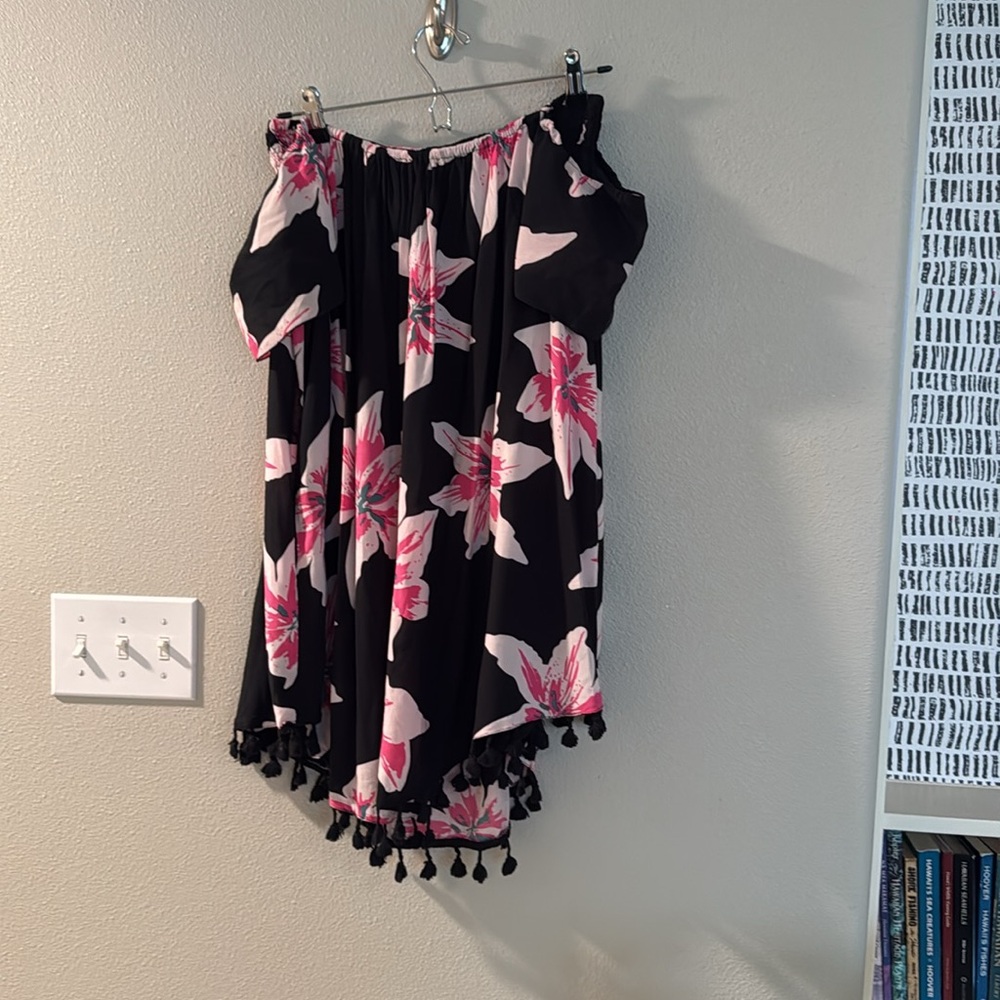 Fighting Eel, Strapless dress, Size M, mid-thigh length, Made in Hawaii